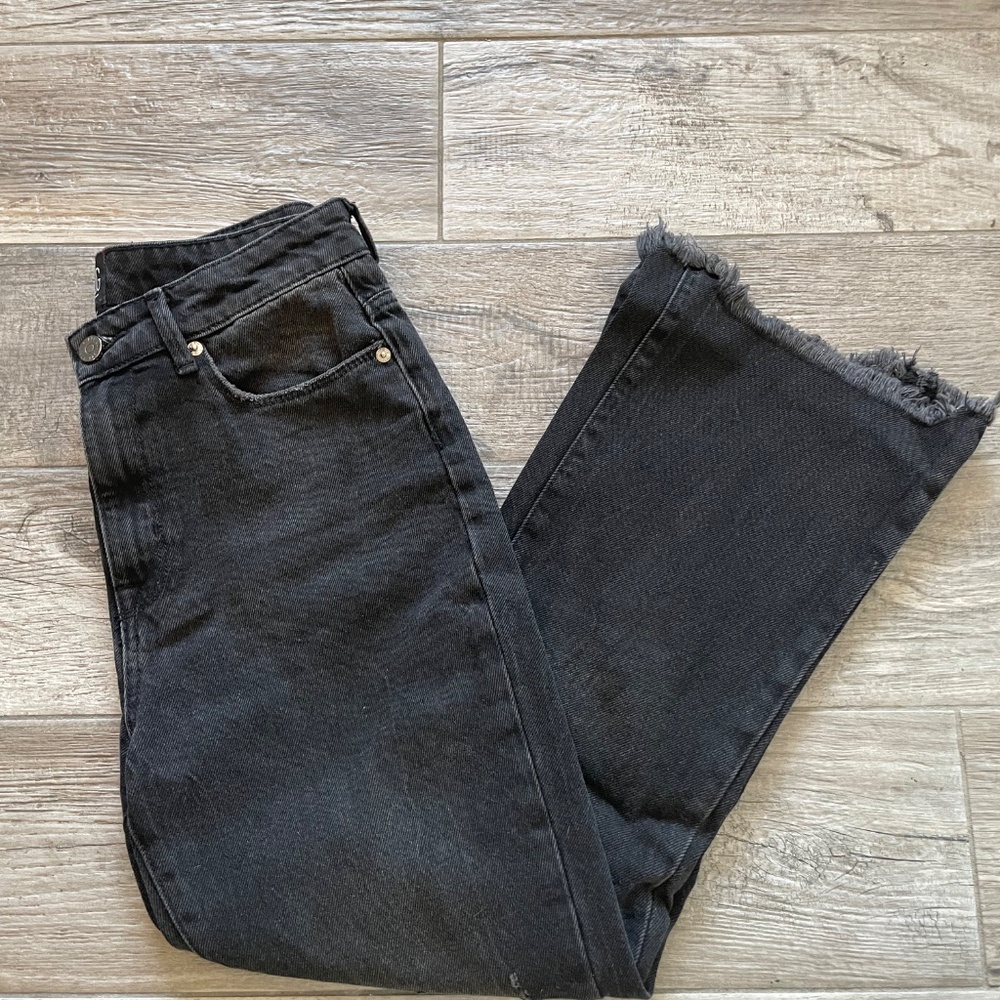 ❤️ URBAN OUTFITTERS BLACK DISTRESSED DENIM JEANS SIZE 26 - Picture 2 of 12